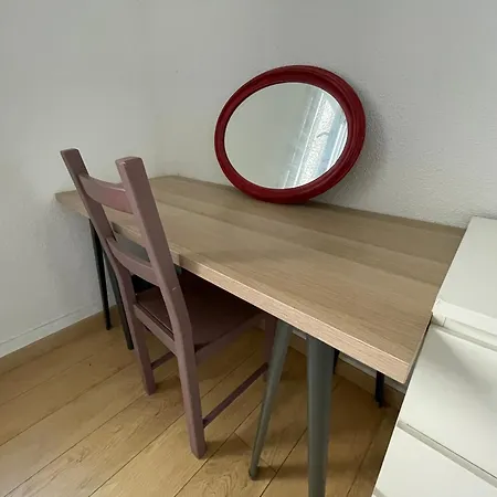 Homestay Grande Avec Parking Possible En Supplement, Bastide *